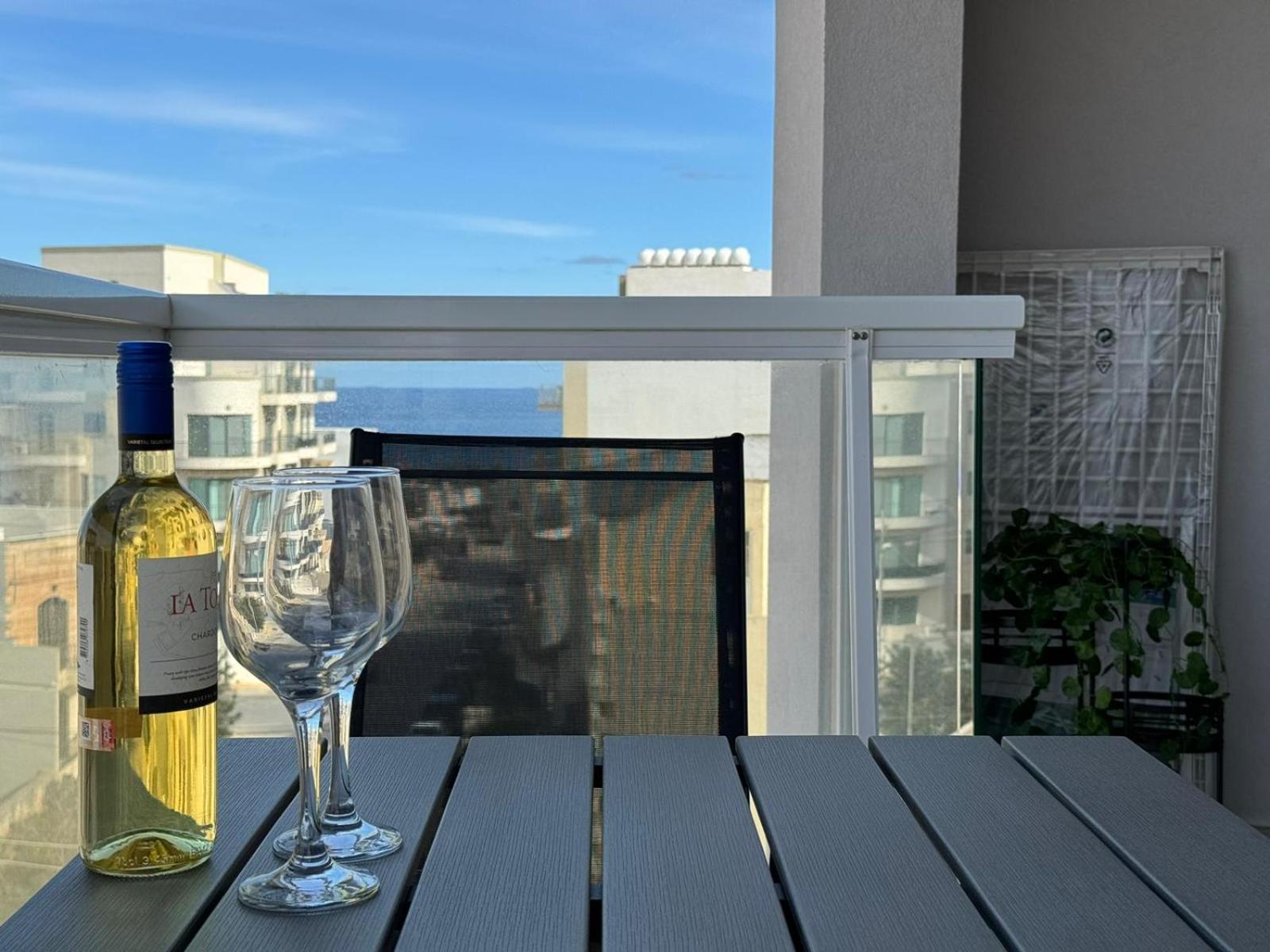 Luxury & Modern Two Bedroom Marsaskala Apartment Exterior foto